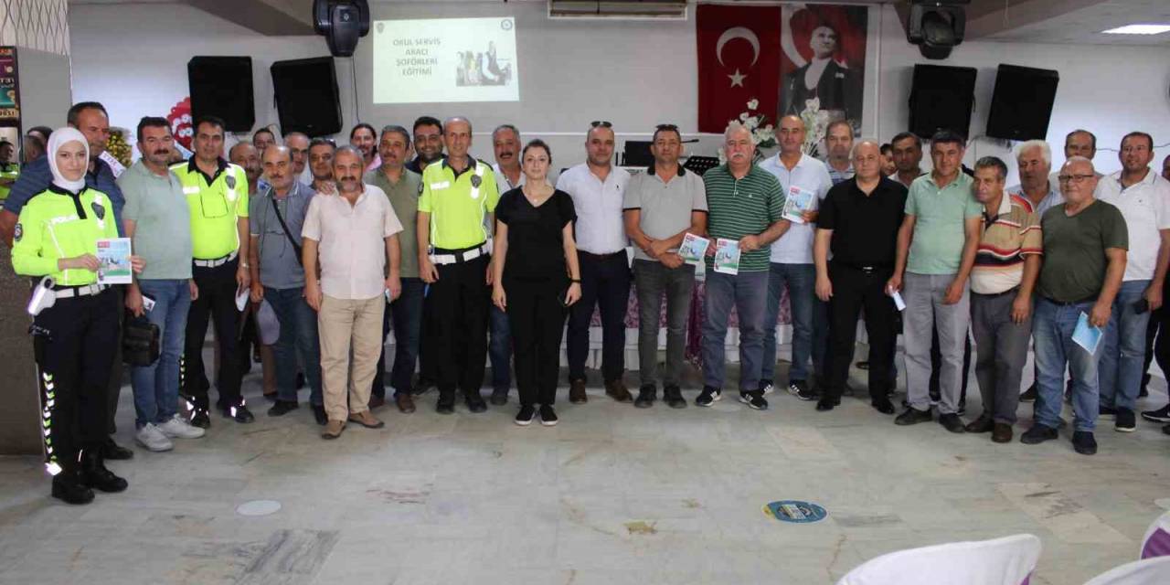 Aydın’da Servis Şoförleri Ve Rehber Personellere Trafik Eğitimi