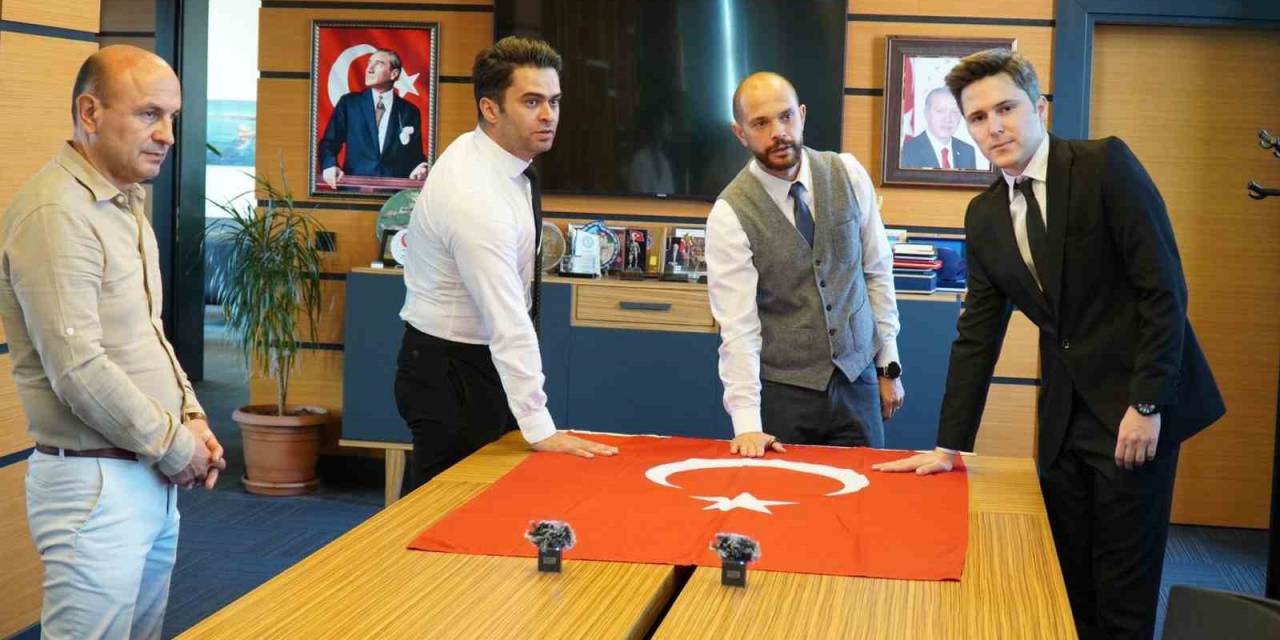 Altınova’da Yemin Ederek Asaleten Memur Oldular