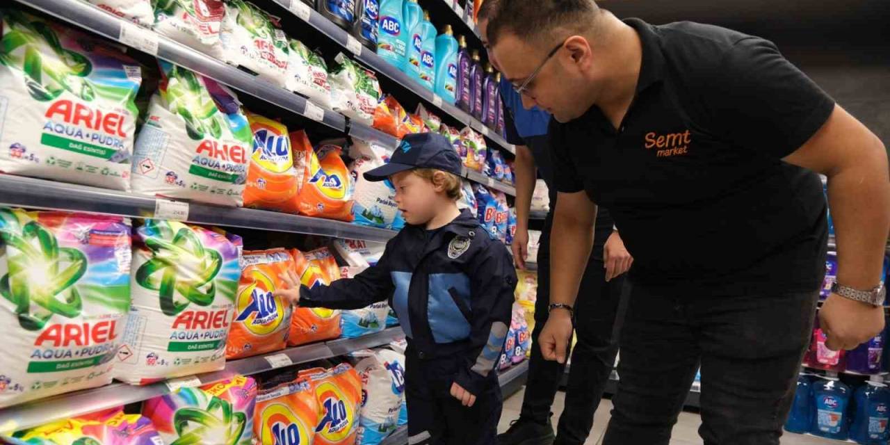 Minik Zabıta’nın Büyük Mutluluğu