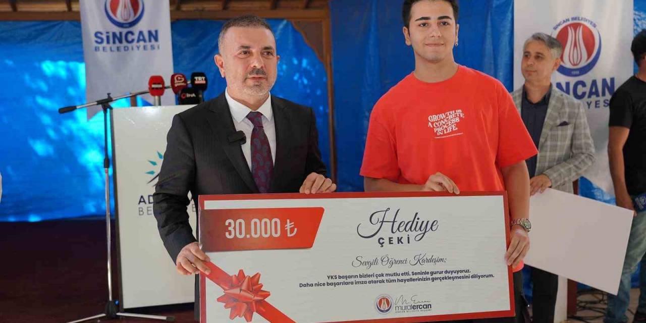 Sincan Belediyesinden Yks’yi Kazanan Depremzede Öğrencilere Para Ödülü