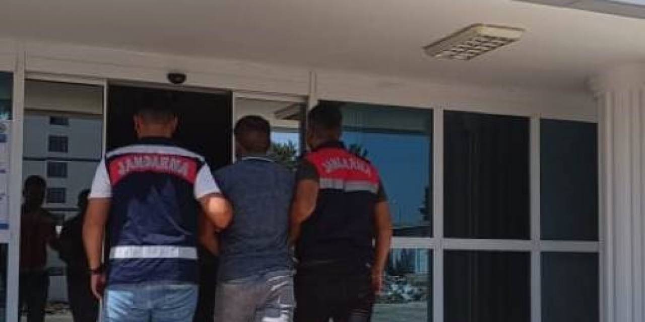 Hırsızlık Suçundan Aranan Şahıs Yakalandı