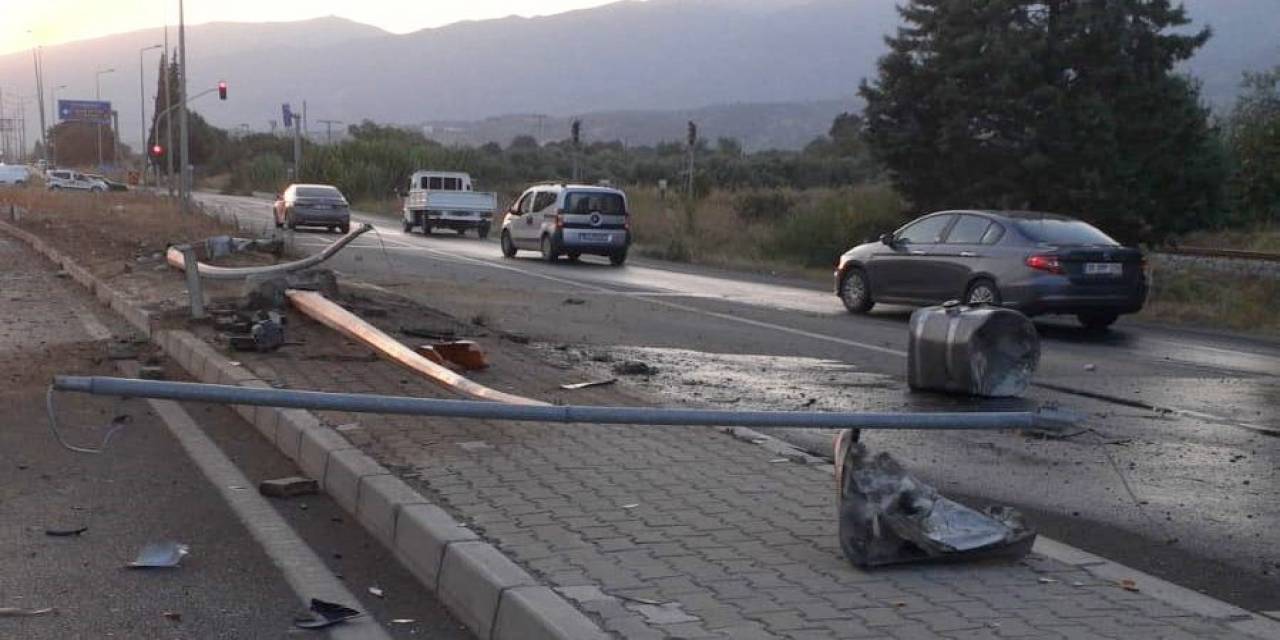 Aydın’da Refüje Tanker Çarptı: 1 Yaralı