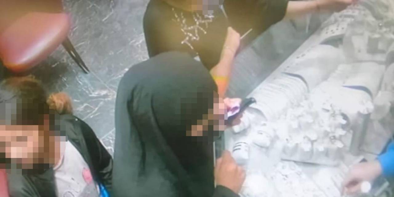 “Pes” Dedirten Kuyumcu Hırsızlığı: Araçta Kaçırılan Çocuk Da Bulundu