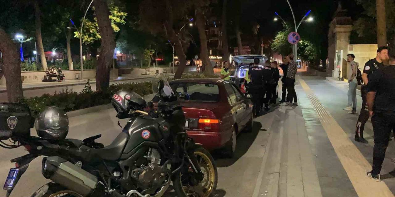 Drift Yaparken Ekiplere Yakalandı, 20 Bin 352 Tl Para Cezasından Kurtulamadı