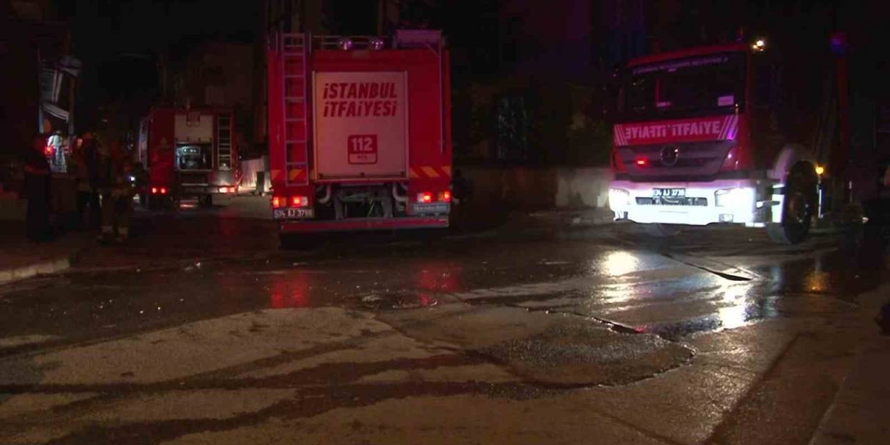 Kartal’da Korkutan Yangın