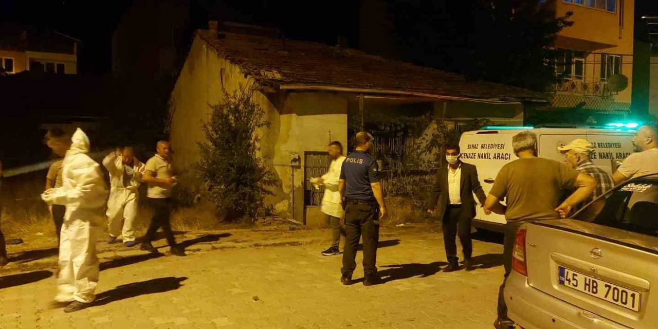 Uşak’ta Yaşlı Adam Evinde Ölü Olarak Bulundu