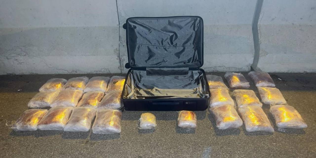 20 Kilo Esrar Ele Geçirildi, 2 Şüpheli Tutuklandı