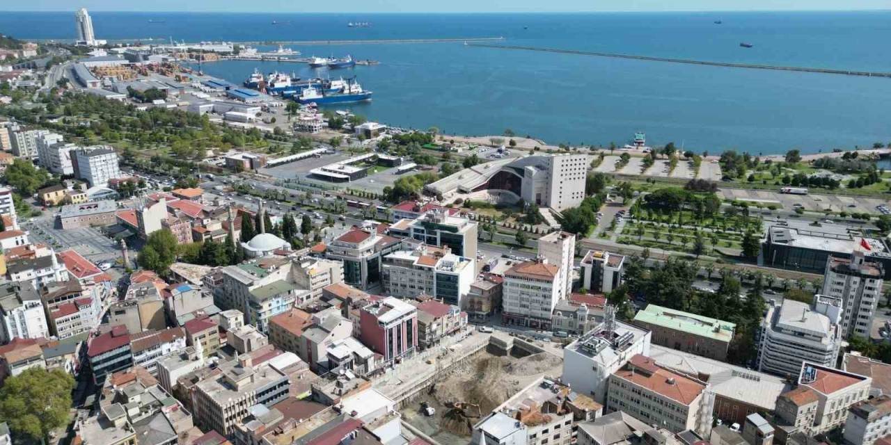 Samsun’a Yeni Otopark Ve Yeni Meydan