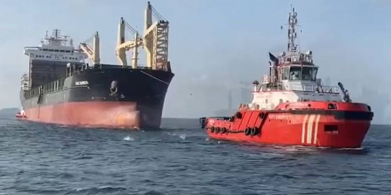 Rusya’ya Giden Kargo Gemisi İstanbul Boğazı’nda Arıza Yaptı