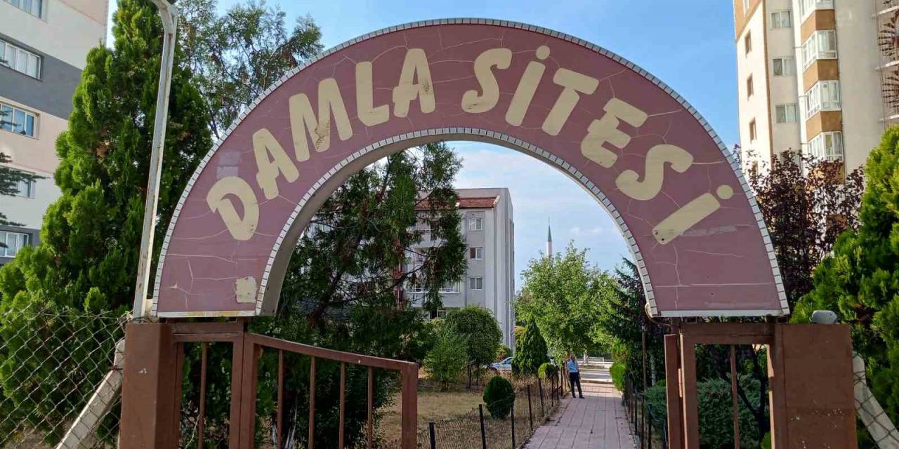 Blok Ve Daire Numaraları Yanlış Yazılan Vatandaşlar Evlerini Satamıyor