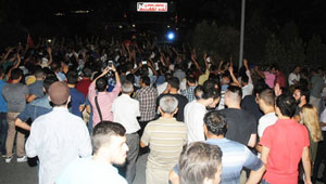 Provokasyon yapan Hürriyet'e protesto