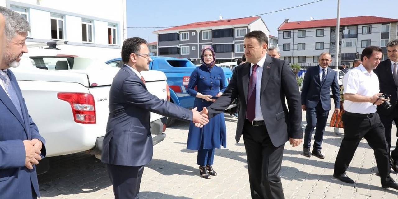 Vali Musa Işın Gediz’de İncelemelerde Bulundu