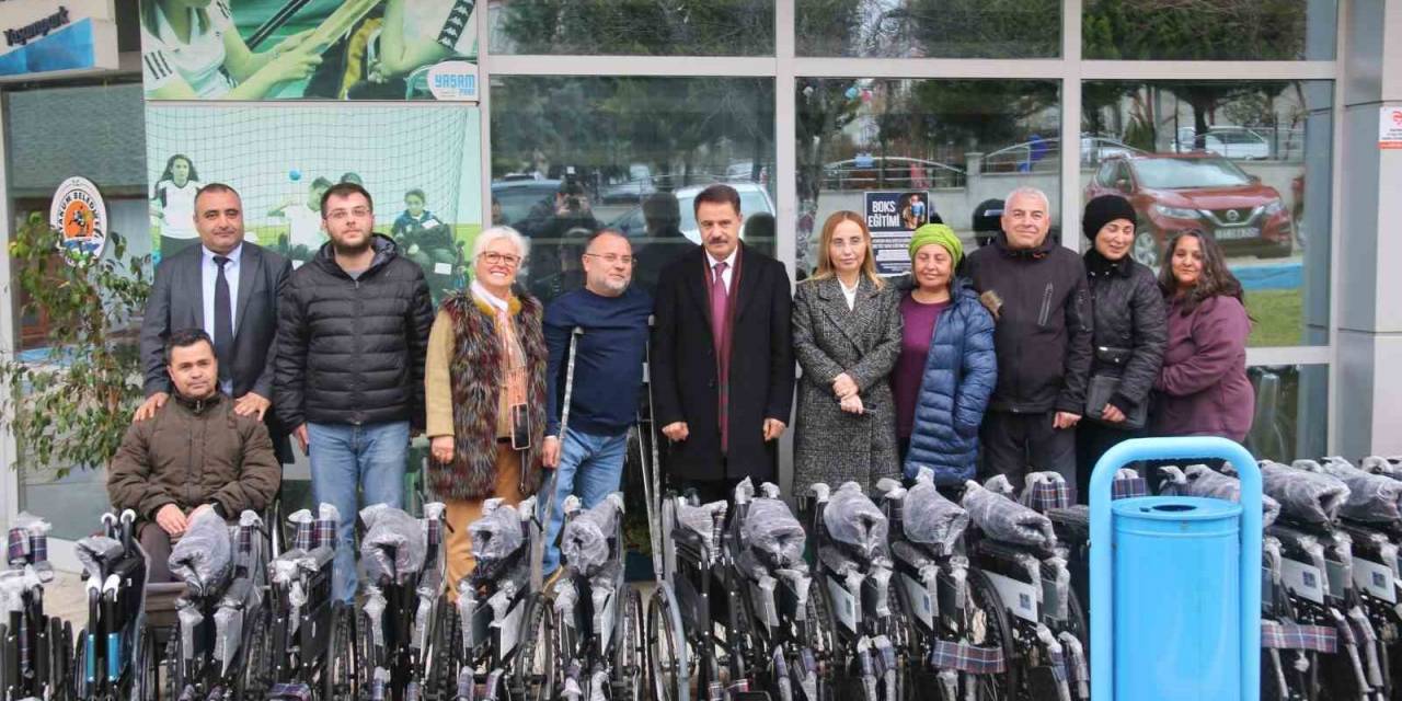 Atakum’da Engeller Dayanışmayla Aşılıyor