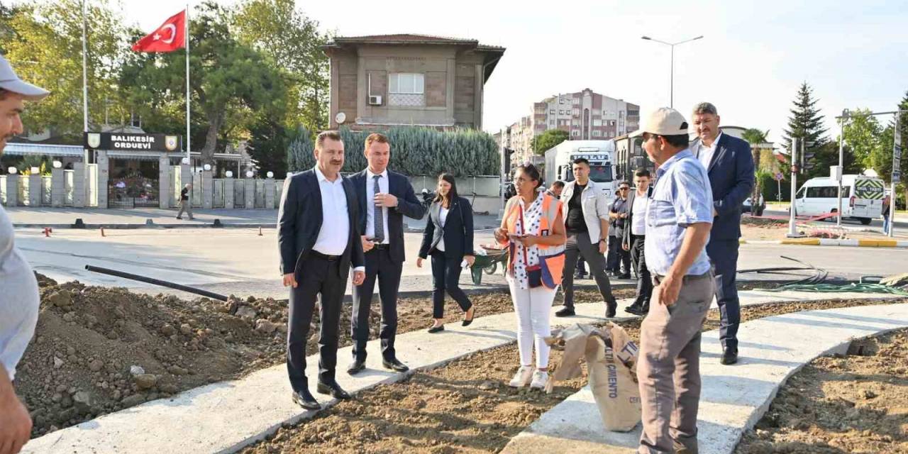 Cumhuriyet Meydanı’na Peyzaj Çalışması