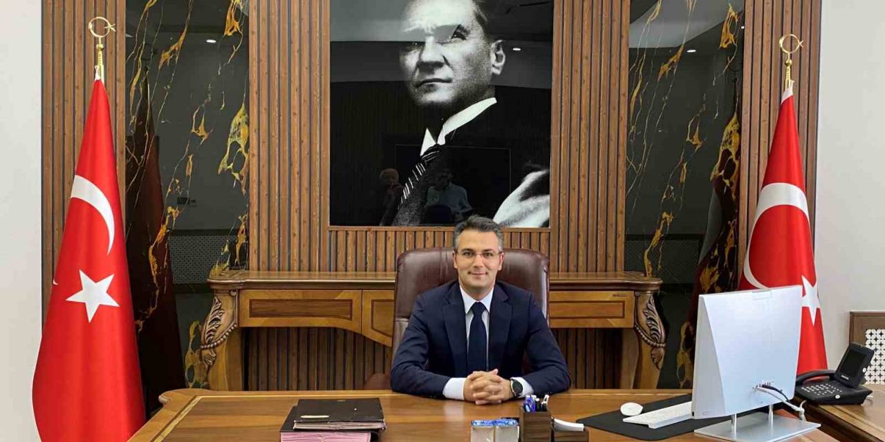 Kulu Kaymakamı Ömer Faruk Canpolat Görevine Başladı