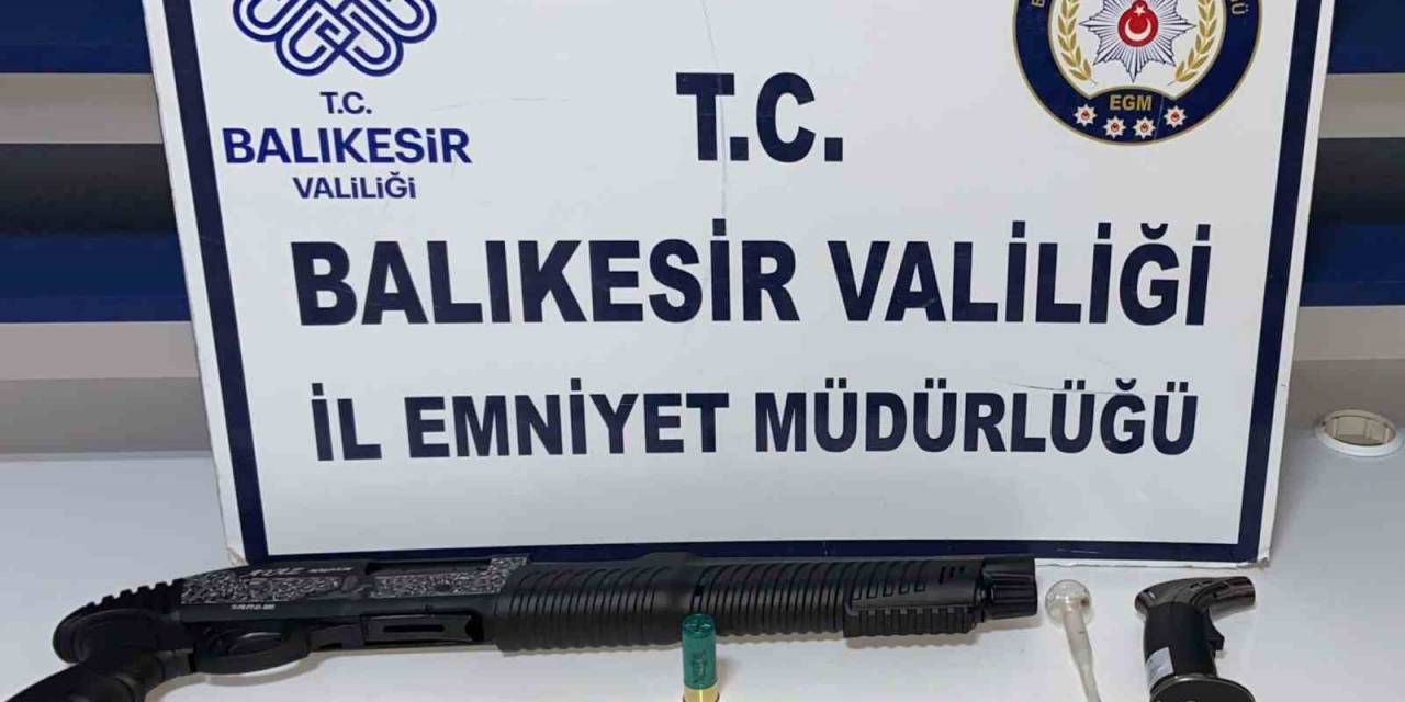 Balıkesir’de Aranan 17 Şahıs Tutuklandı