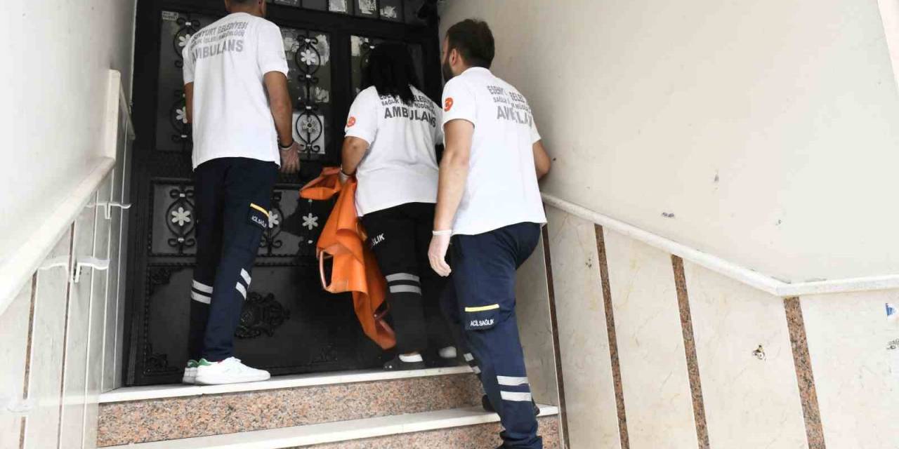 Esenyurt’ta Yılda 8 Bin Hastaya Ambulans Hizmeti Veriliyor