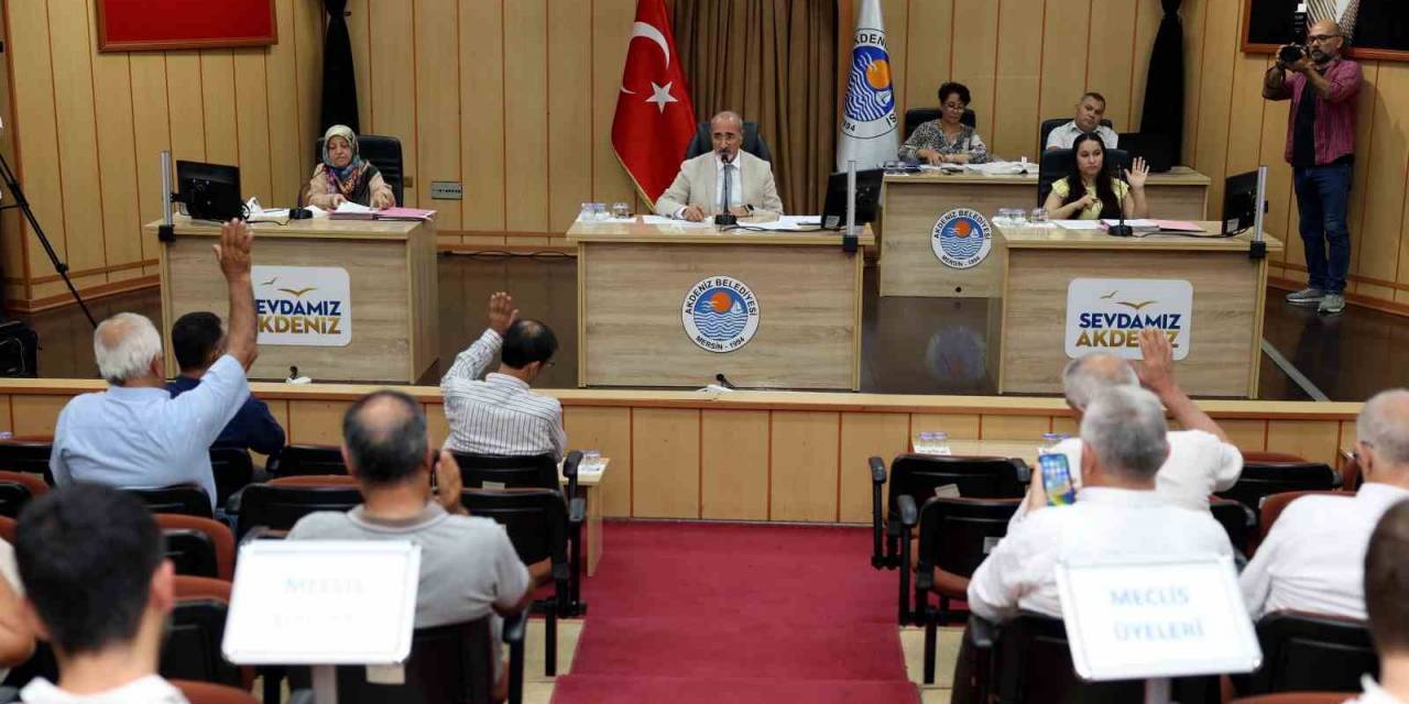 Akdeniz Belediyesinde Eğitim, Kültür Ve Sanata Destek