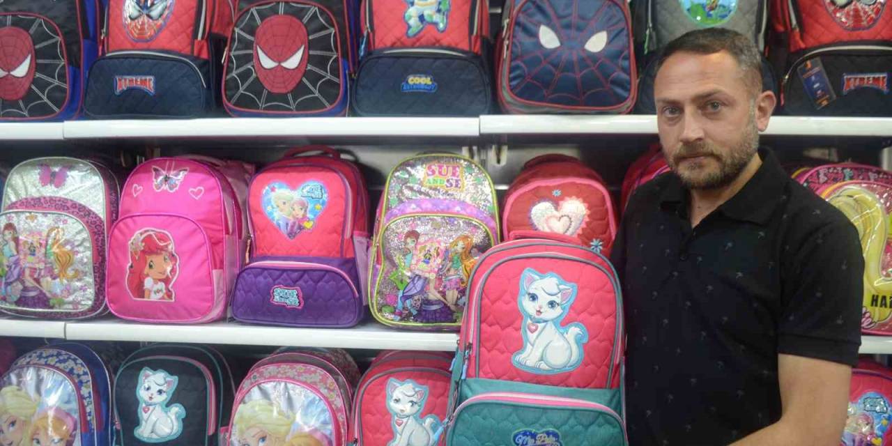 Okullar Açılırken Seçilen Çantalara Dikkat Etmek Gerekiyor