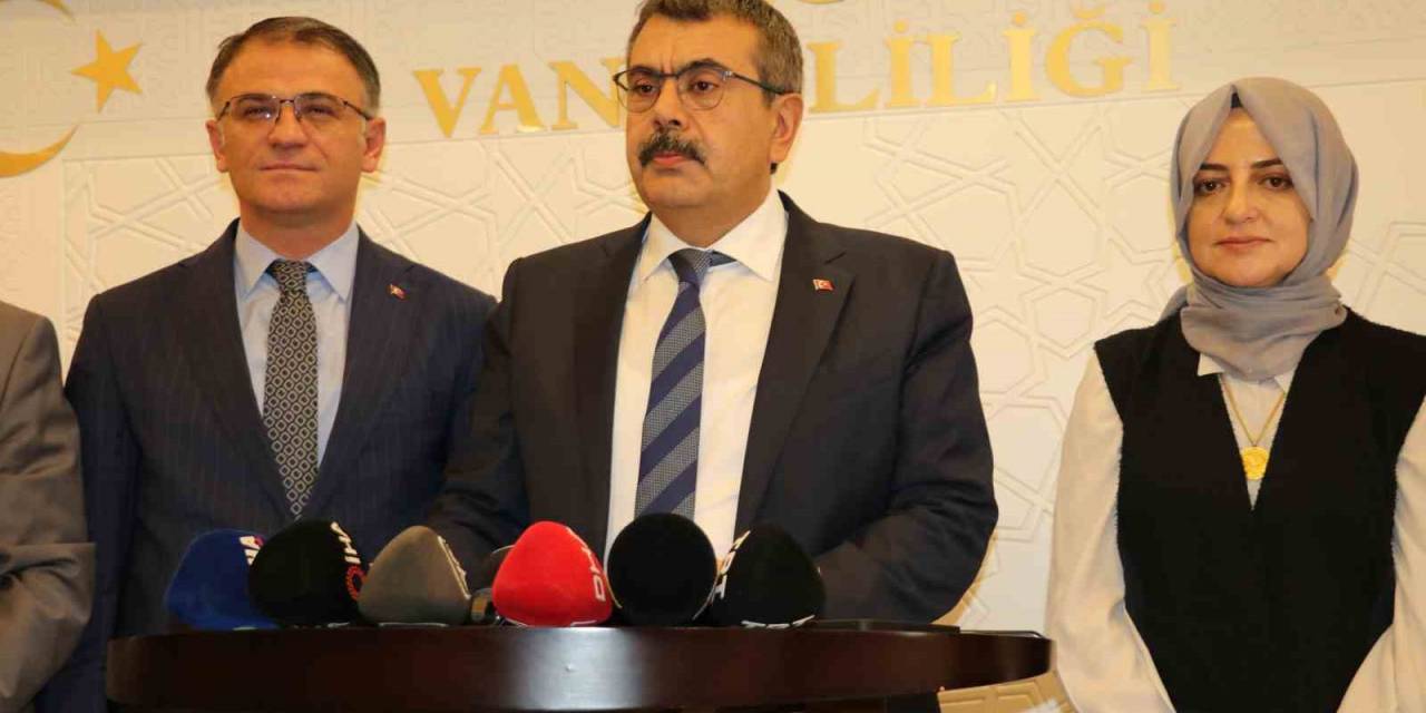 Milli Eğitim Bakanı Tekin: “Türkiye’de 20 Milyon Öğrenci Ders Başı Yapacak”