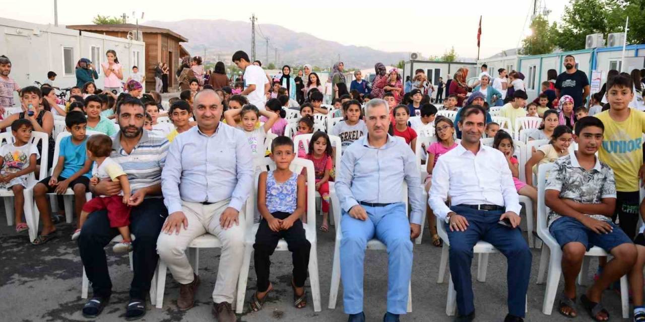 Yeşilyurt’taki Çocuk Şenliği Keyifli Anlara Sahne Oldu