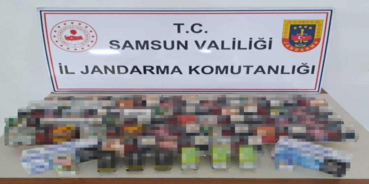 Jandarma 7 Bin 860 Adet Makaron Ele Geçirdi