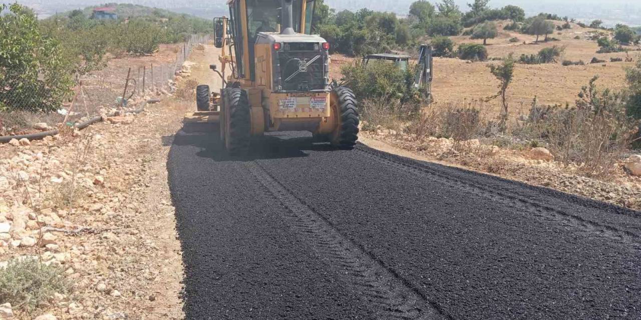 Başkan Özyiğit "Göreve Geldiğimiz Günden Bu Yana İlçemiz Genelinde 74 Kilometre Yeni Yol Açtık"