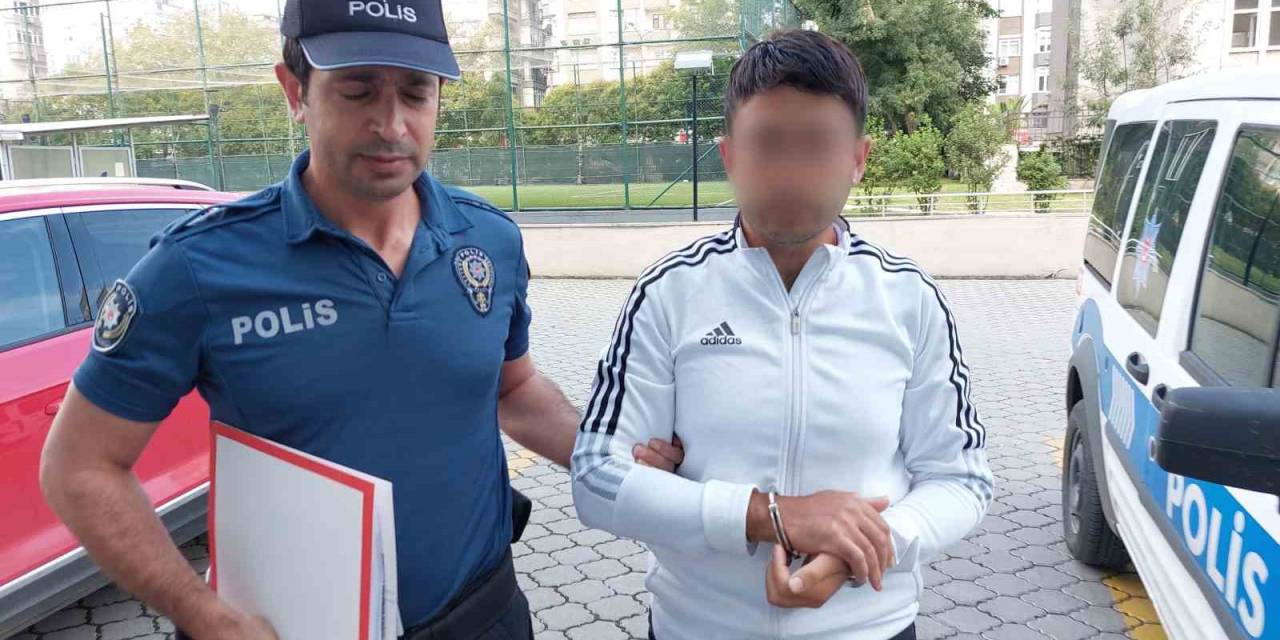 Mezarlıkta Hırsızlık
