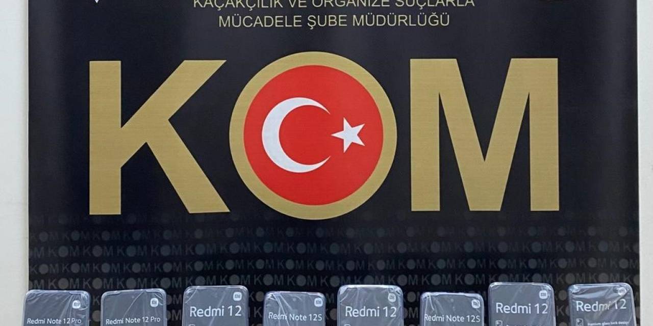 Kars’ta Gümrük Kaçağı Telefon Ele Geçirildi