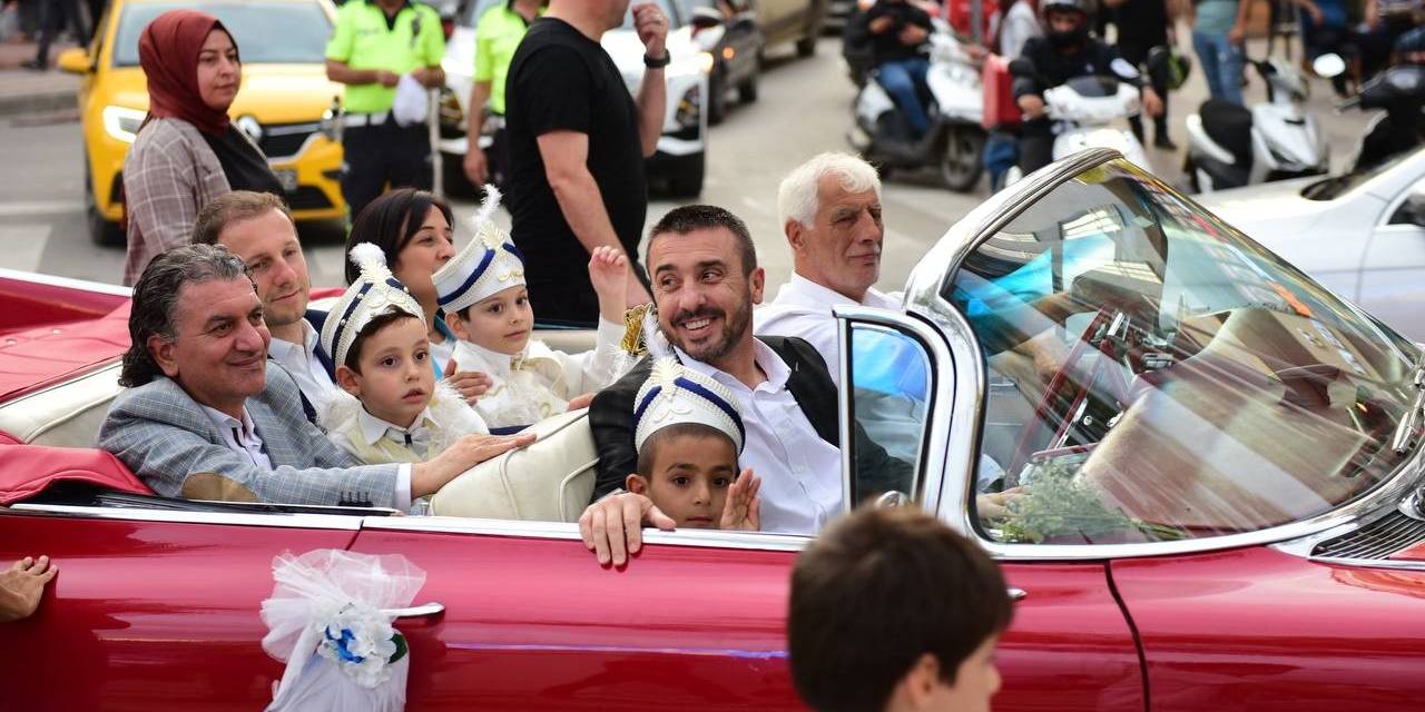 Kestel Belediyesinden Coşkulu Sünnet Şöleni