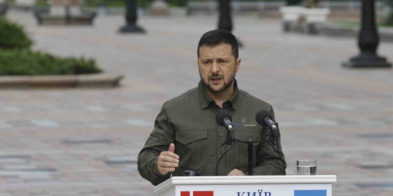 Zelenskiy: “Ukrayna Devam Eden Savaşa Rağmen Seçim Yapmaya Hazır”