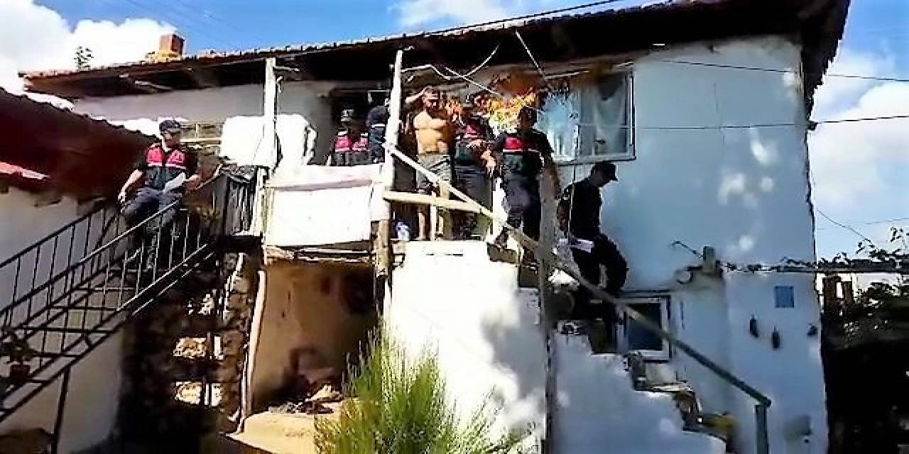 Uslanmaz Hırsız Yakalanmamak İçin Kavurucu Sıcakta Parka Giydi