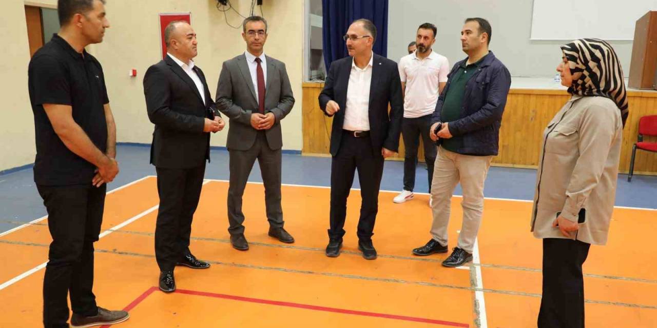 Genel Müdür Şahin, Ağrı’daki Gençlik Ve Spor Projelerini Denetledi