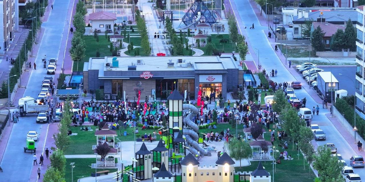 Ulubatlıhasan Parkı Ve Ulubatlıhasan Kafe Karatay Açıldı
