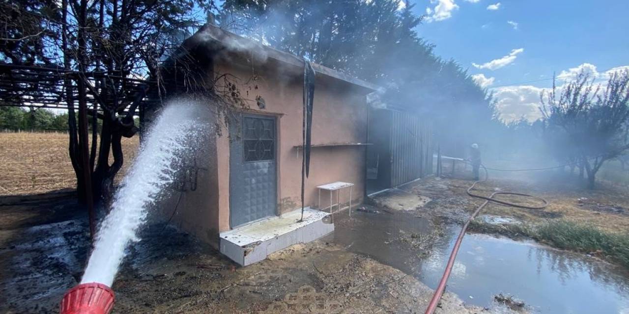 Kırklareli’nde Depo Yangını