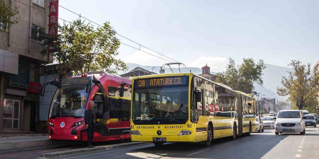 Bursa’da Okula Ulaşım İlk 3 Gün Ücretsiz