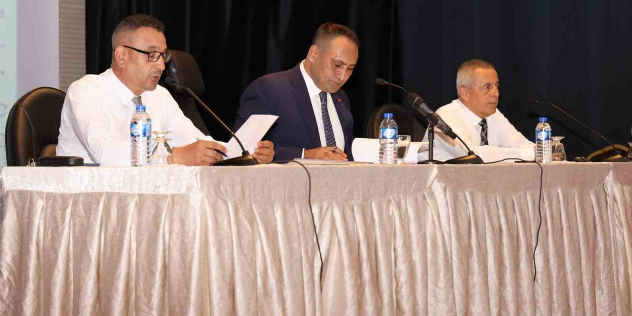 Toroslar Belediyesi’nden Üniversite Öğrencilerine Eğitim Yardımı