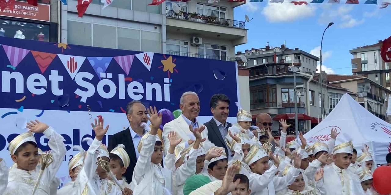 Ümraniye Belediyesinden Toplu Sünnet Şöleni