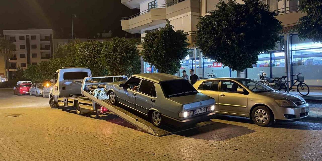 Yüksek Desibelle Müzik Açan Ehliyetsiz Sürücüye 10 Bin Tl Ceza