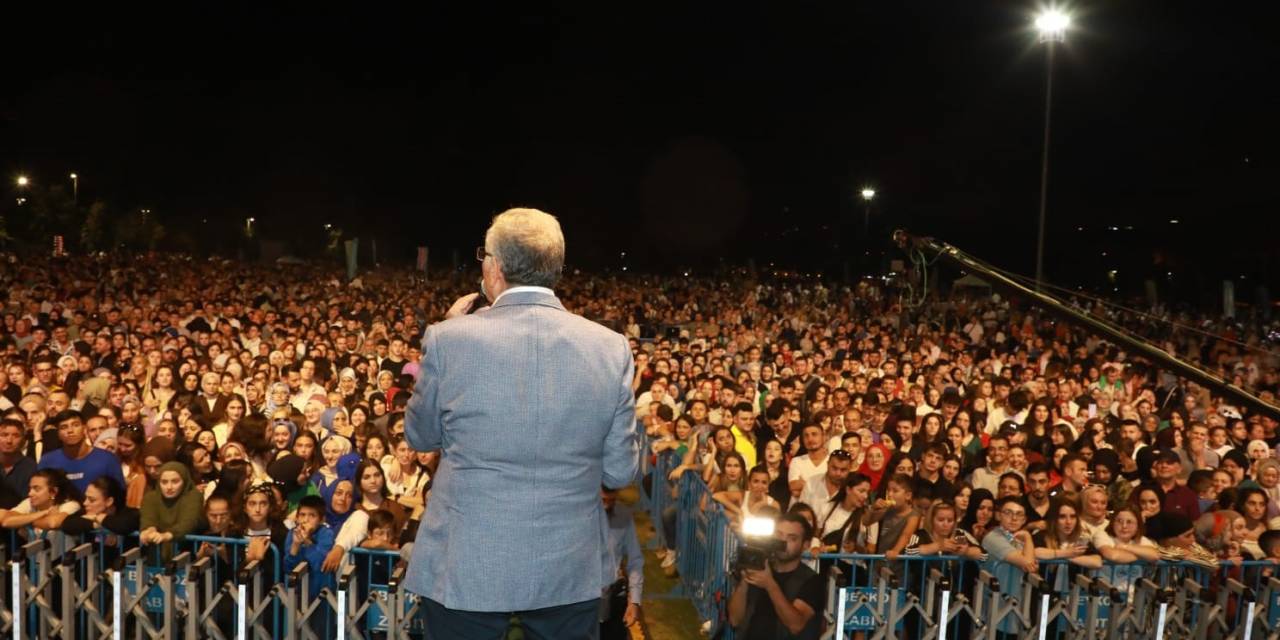 Dördüncüsü Düzenlenen “Beykoz Mısır Şenliği” Büyük Coşku Ve Eğlenceye Sahne Oldu