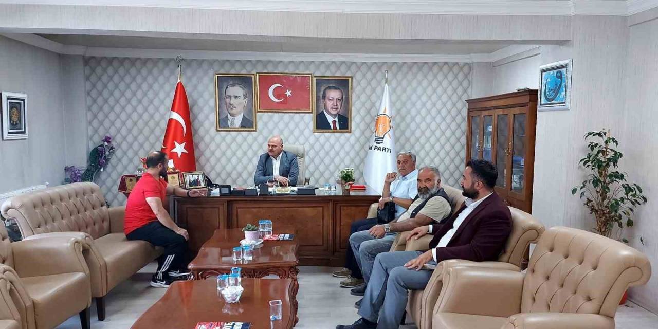 Kars Ak Parti İl Başkanı Sancar, Vatandaşlar Dinledi