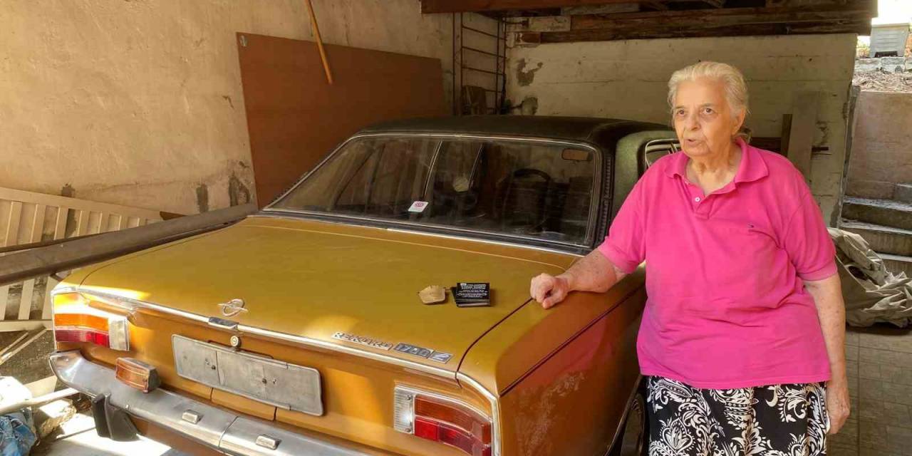 53 Yıllık Aracı İlk Sahibinden Orijinal Haliyle Satın Aldı