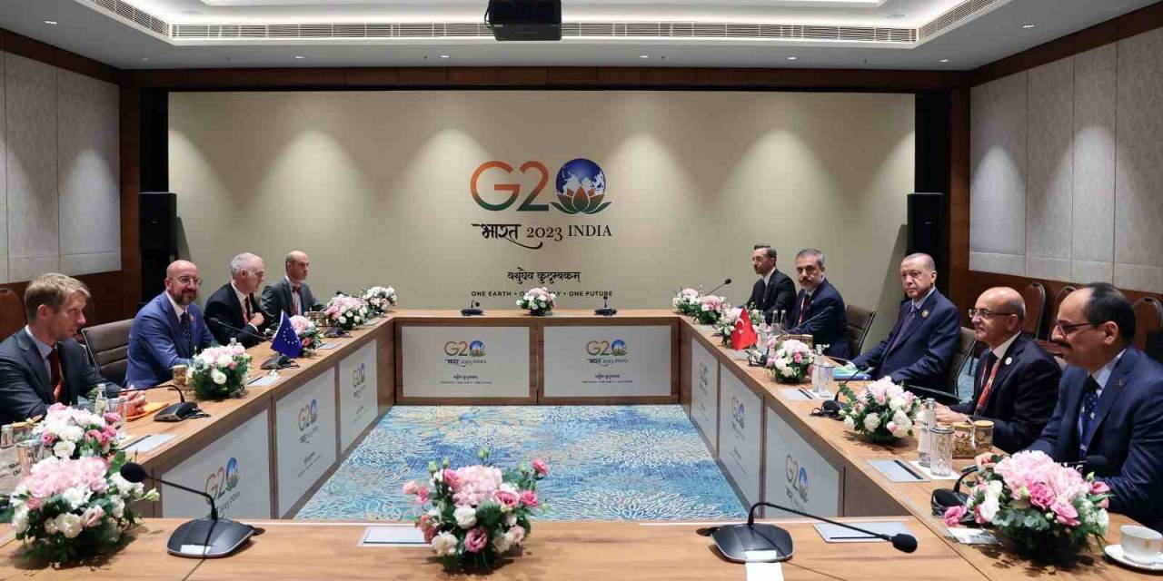 Cumhurbaşkanı Erdoğan, Ab Konseyi Başkanı Michel İle Görüştü