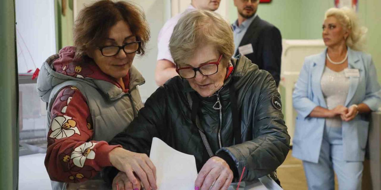 Rus İşgali Altındaki Ukrayna Topraklarında Putin’in Partisi Yerel Seçimlerin Galibi Oldu