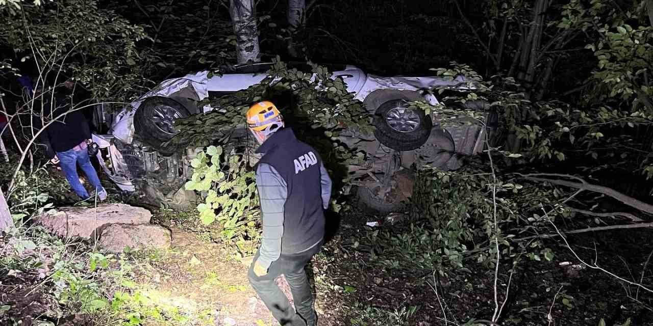 Artvin’de Trafik Kazası: 1 Ölü, 2 Yaralı