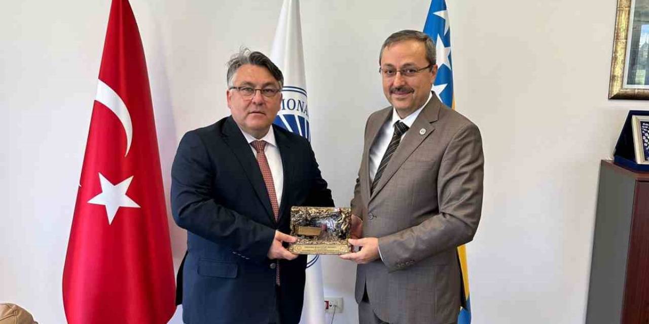 Rektör Özölçer Bosna Hersek’te Bir Dizi Ziyarette Bulundu