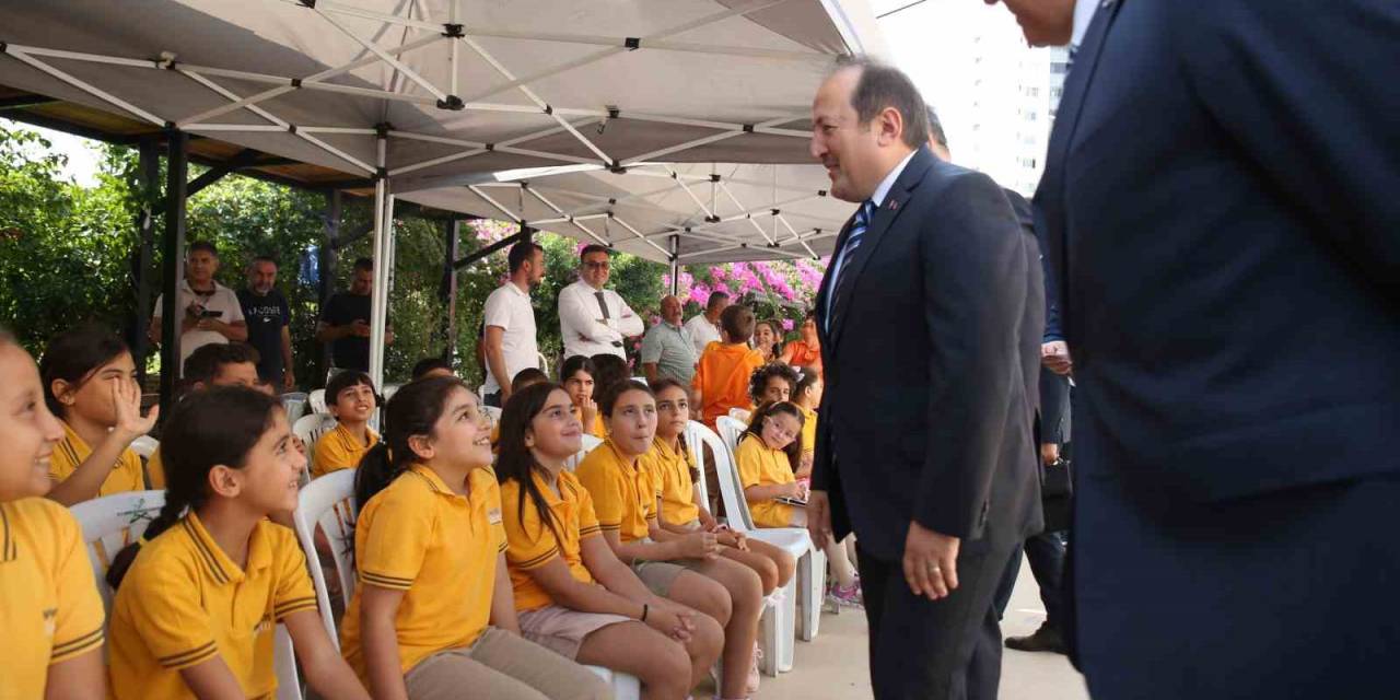 Mersin’de Yeni Eğitim-öğretim Yılı Törenle Başladı