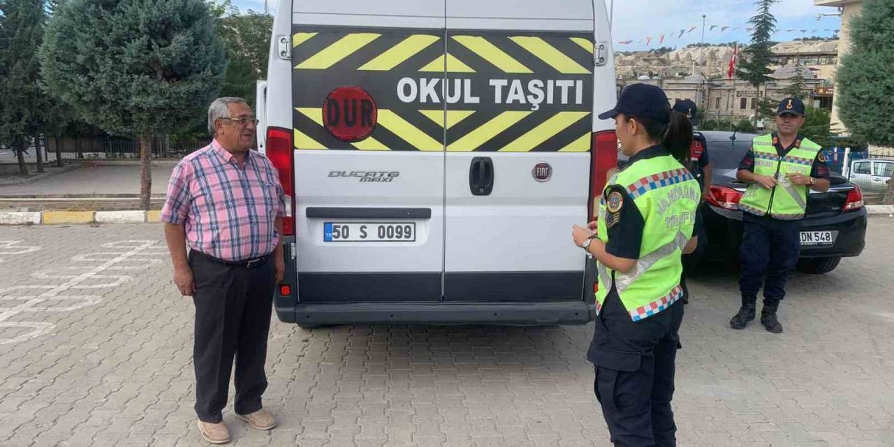 Jandarma’dan Okul Servislerine Denetim