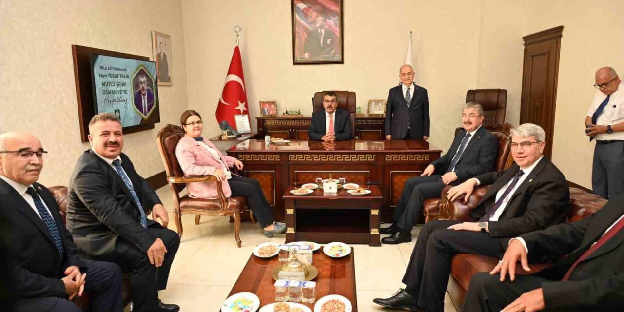 Bakan Tekin Osmaniye’de İl Eğitim Değerlendirme Toplantısı’na Katıldı