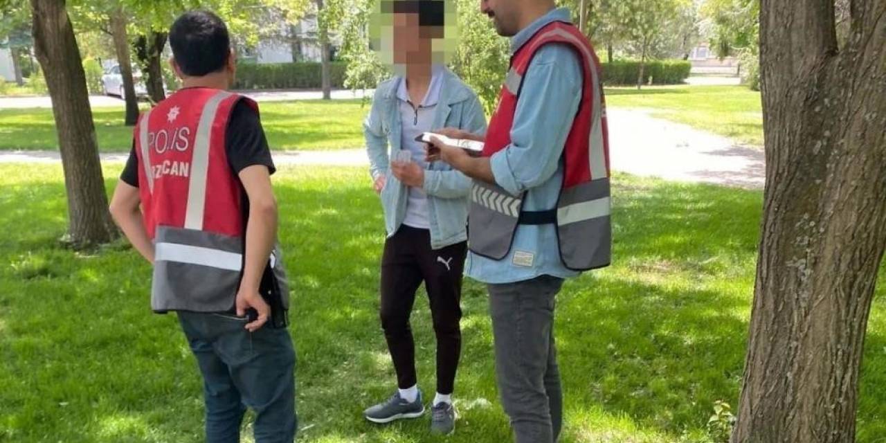 Okul Önlerinde Polis Denetimleri Başladı